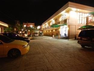 La Roca Veranda Suites & Restaurant Legazpi City Exteriör bild