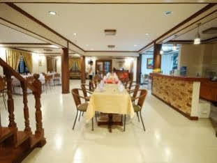 La Roca Veranda Suites & Restaurant Legazpi City Exteriör bild